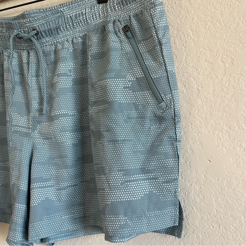 Avalanche Blue Shorts - Size XL - Picture 2 of 5